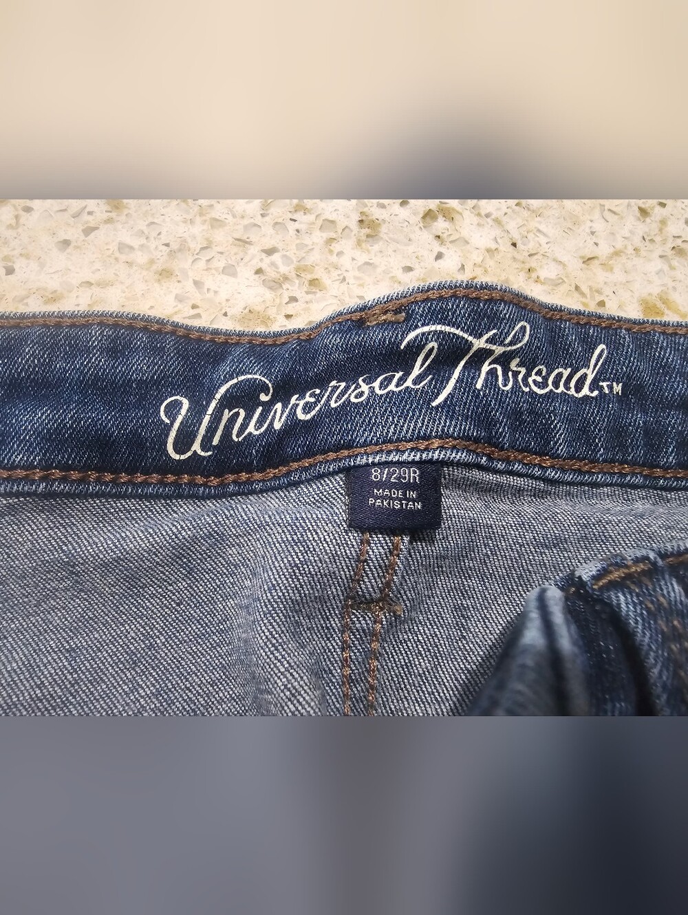 Women's Size 8 29R Universal Thread Indigo Blue Denim Jeans Shorts